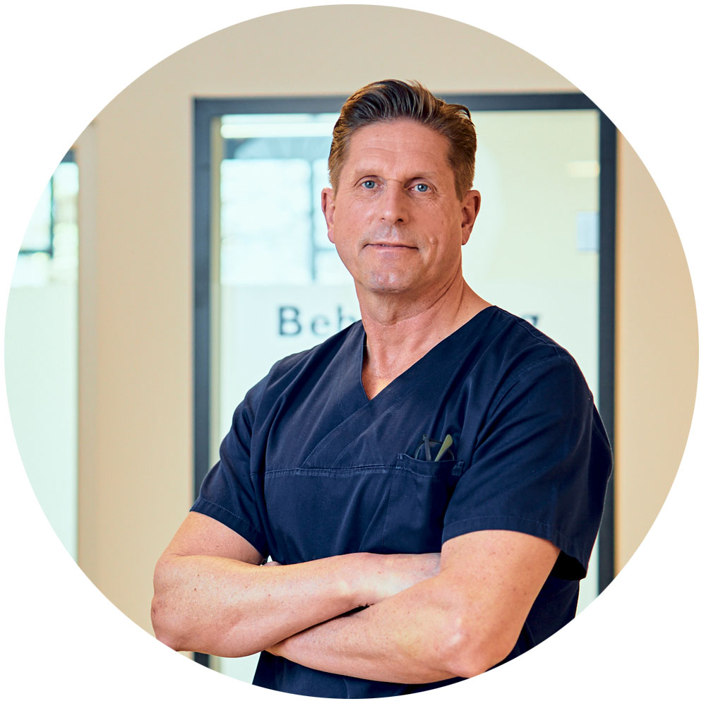 Dr. Holger Wilms - geprüfter Implantologe 